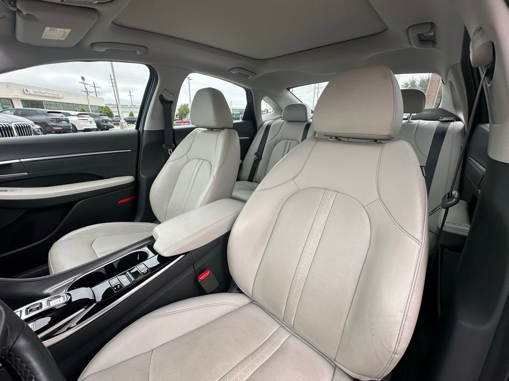 Used 2022 Hyundai Sonata Limited w/ Cargo Package image 12