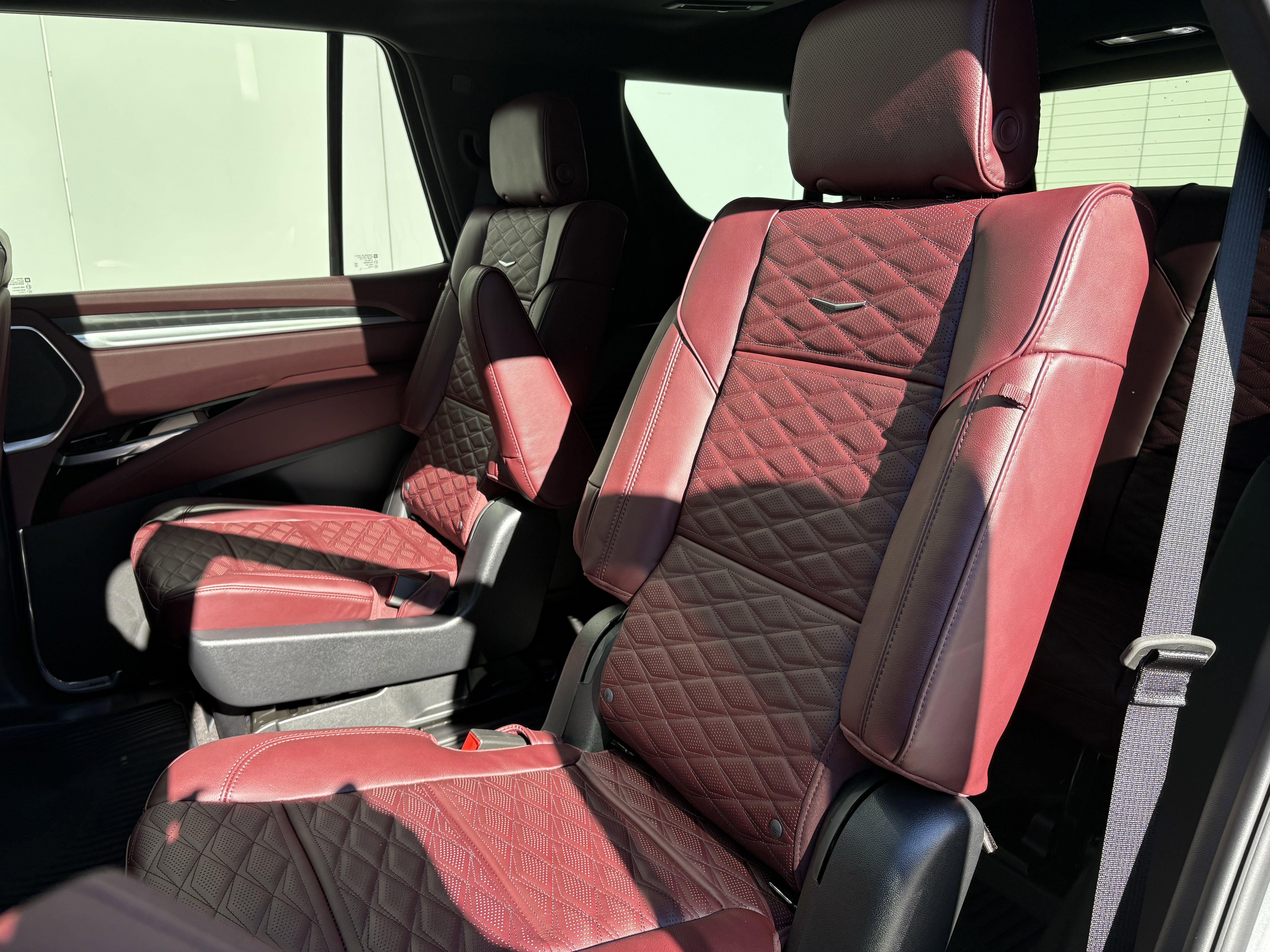 New 2026 Cadillac Escalade Luxury image 13