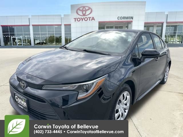 Used 2023 Toyota Corolla LE image 7