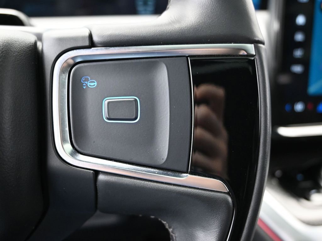 Used 2025 Ford Expedition Max Platinum w/ Stealth Appearance Package image 22