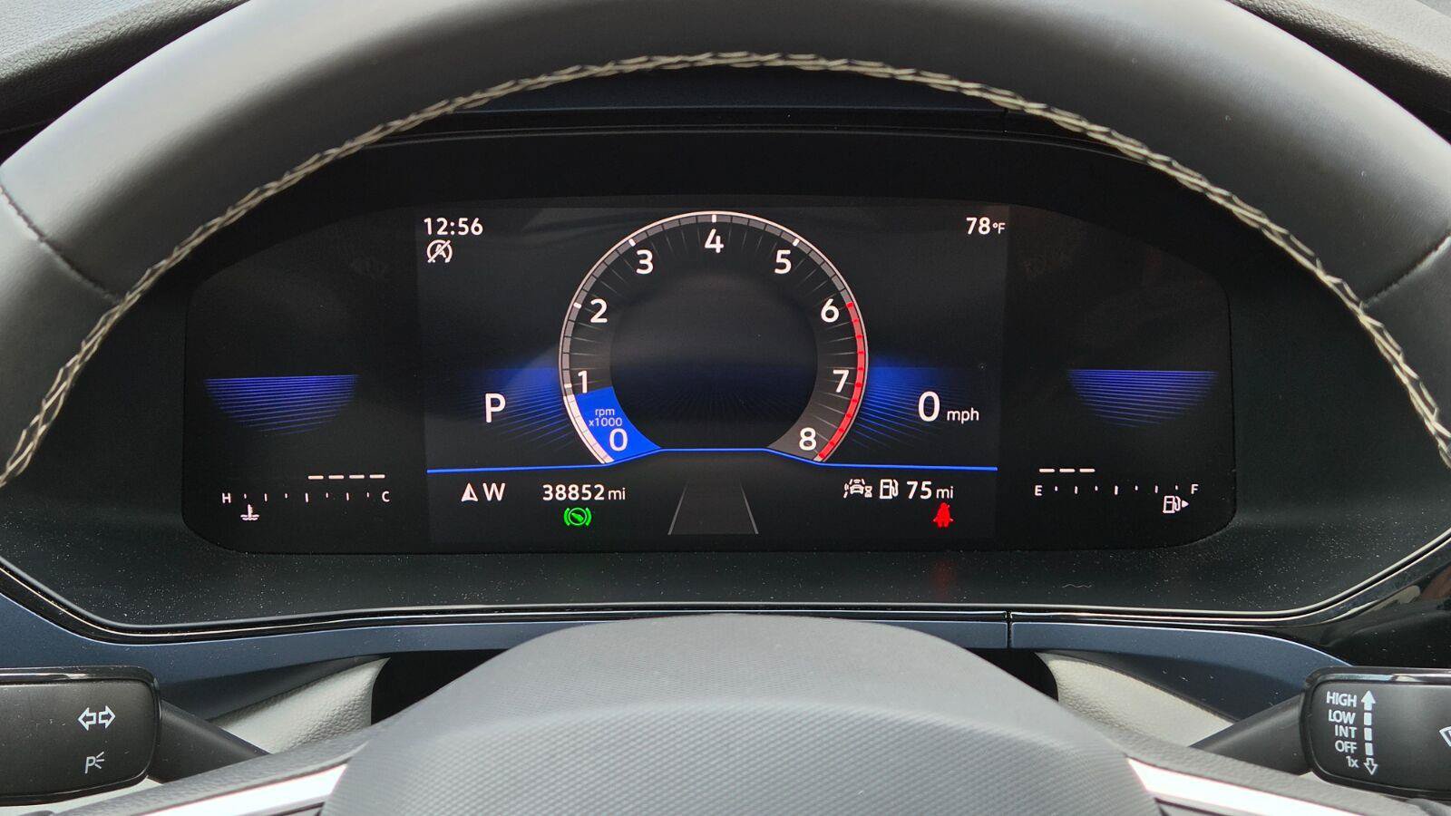 Certified 2023 Volkswagen Taos SE w/ Panoramic Sunroof Package FWD image 29