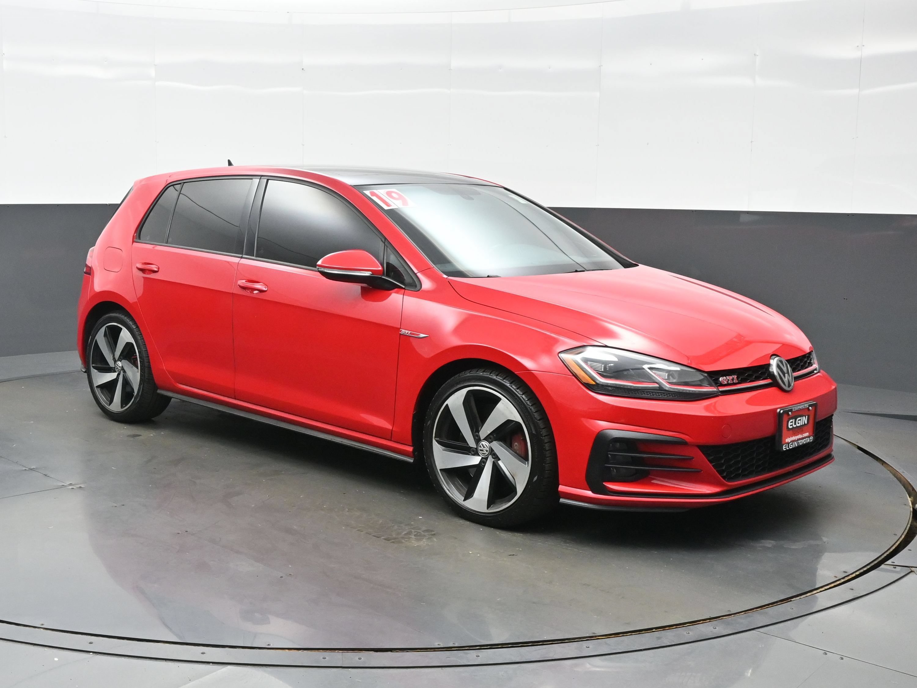 Used 2019 Volkswagen GTI SE w/ SE Experience Package FWD image 8