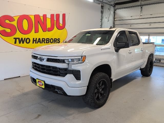 Used 2023 Chevrolet Silverado 1500 RST w/ Convenience Package II AWD/4WD image 1
