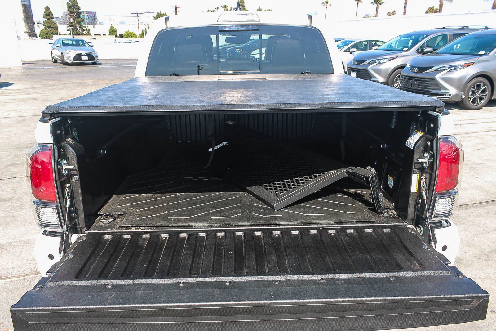 Certified 2022 Toyota Tacoma TRD Pro AWD/4WD image 26