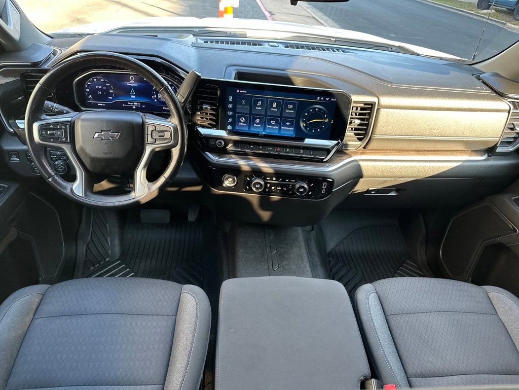 Used 2022 Chevrolet Silverado 1500 RST AWD/4WD image 19