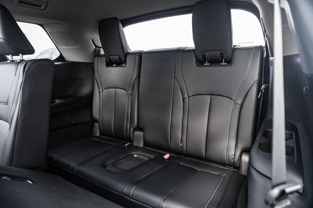 New 2026 INFINITI QX60 Luxe w/ Cargo Package image 15