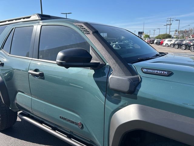 Used 2025 Toyota 4Runner Trailhunter AWD/4WD image 5