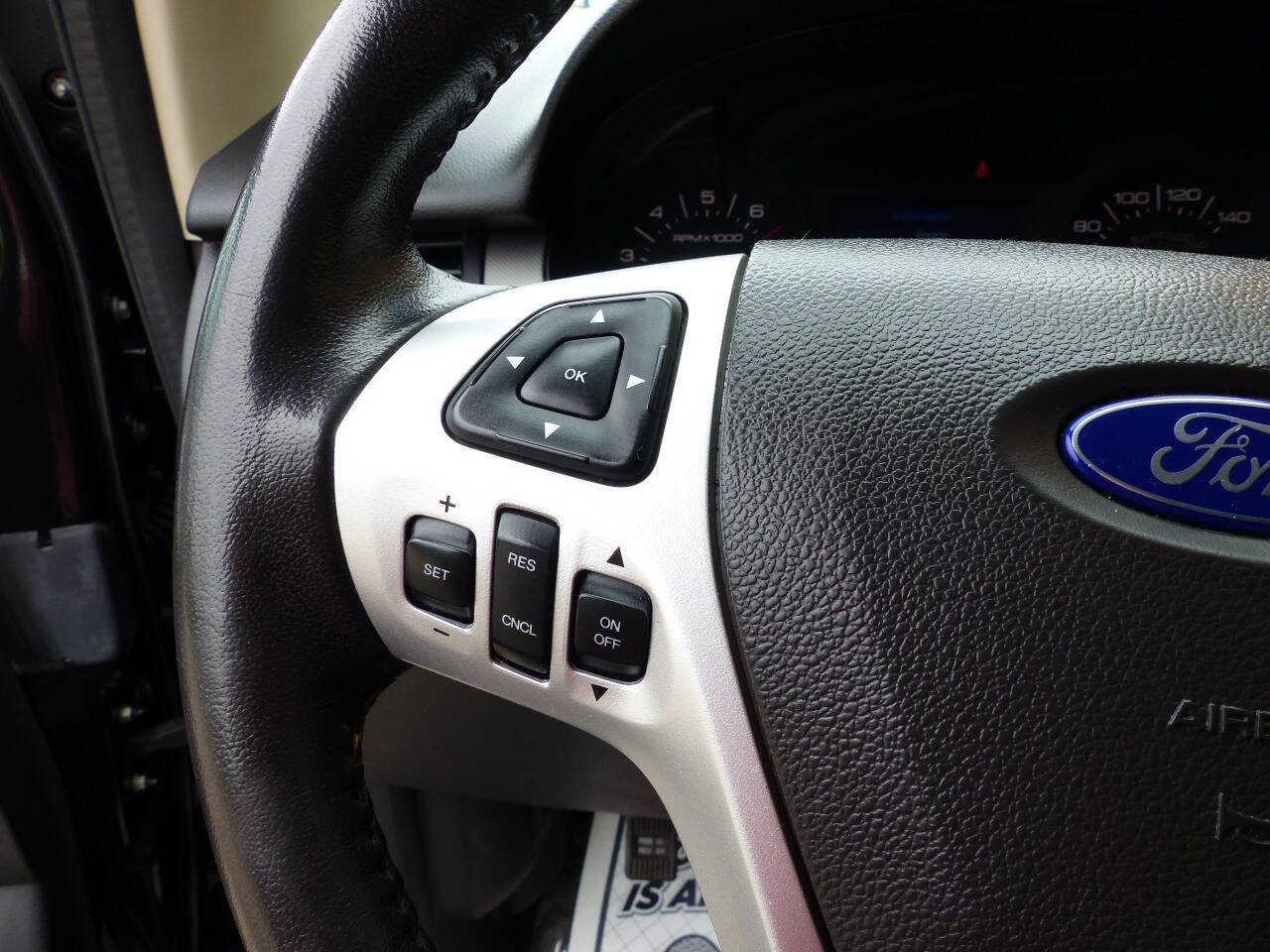 Used 2014 Ford Edge SEL image 26