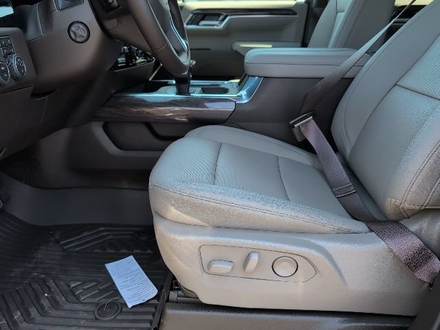 New 2026 Chevrolet Silverado 1500 LTZ AWD/4WD image 11