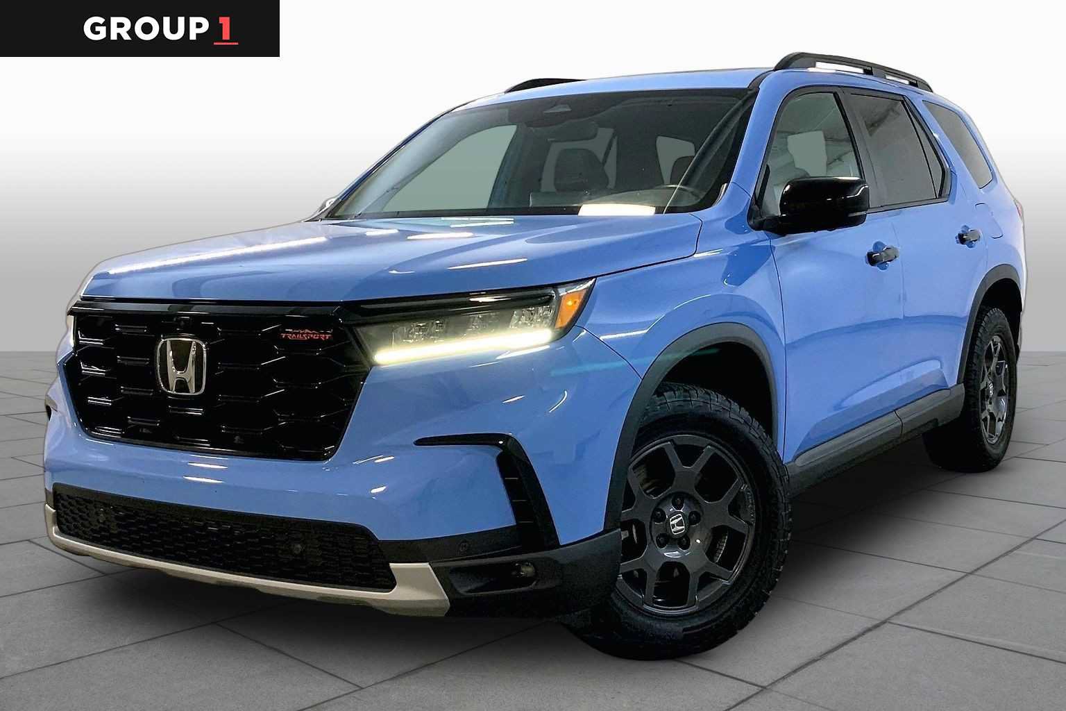 Used 2025 Honda Pilot TrailSport