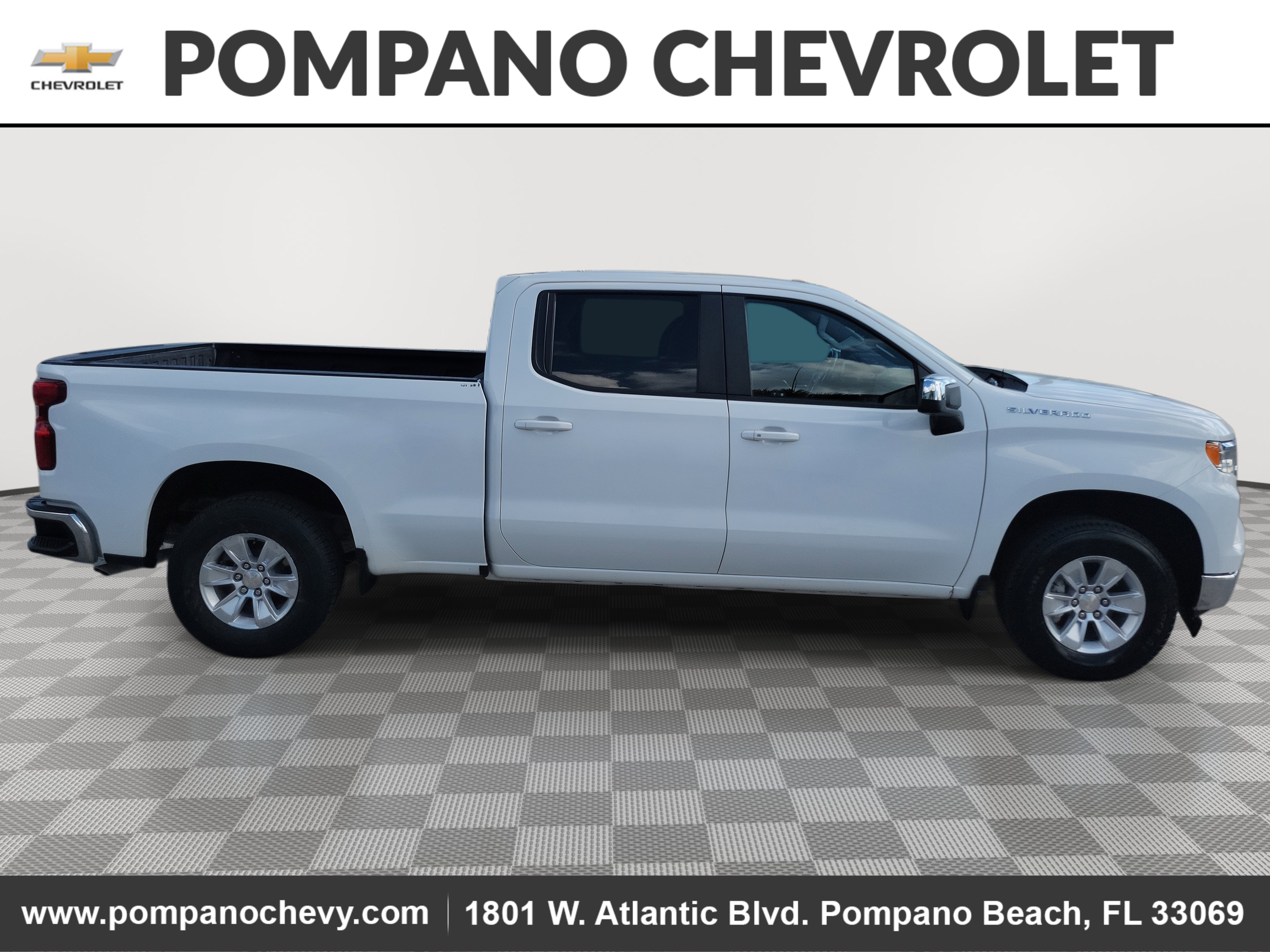 Used 2023 Chevrolet Silverado 1500 LT w/ Protection Package image 2