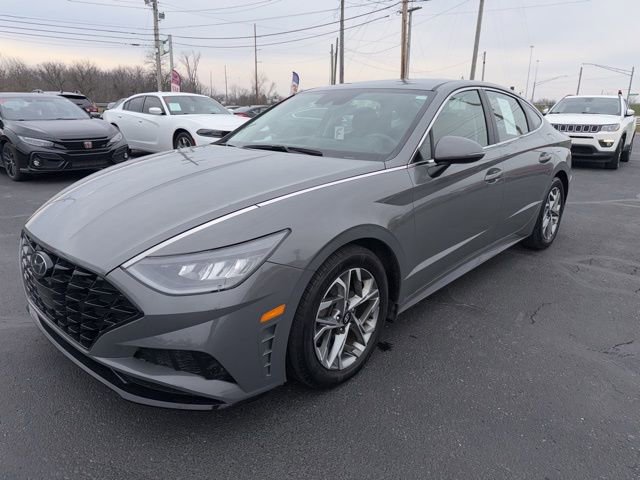 Used 2022 Hyundai Sonata SEL FWD image 3