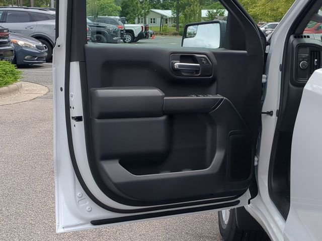 New 2025 Chevrolet Silverado 1500 Custom image 19