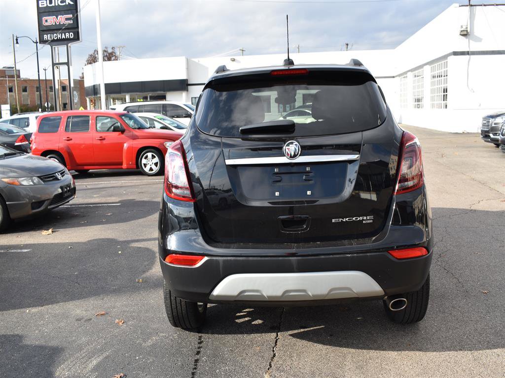 Used 2022 Buick Encore Preferred w/ Safety Package image 8