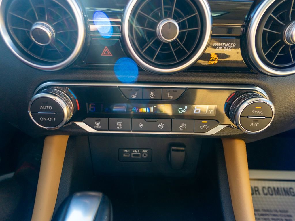 Used 2023 Nissan Sentra SV w/ SV Premium Package image 24