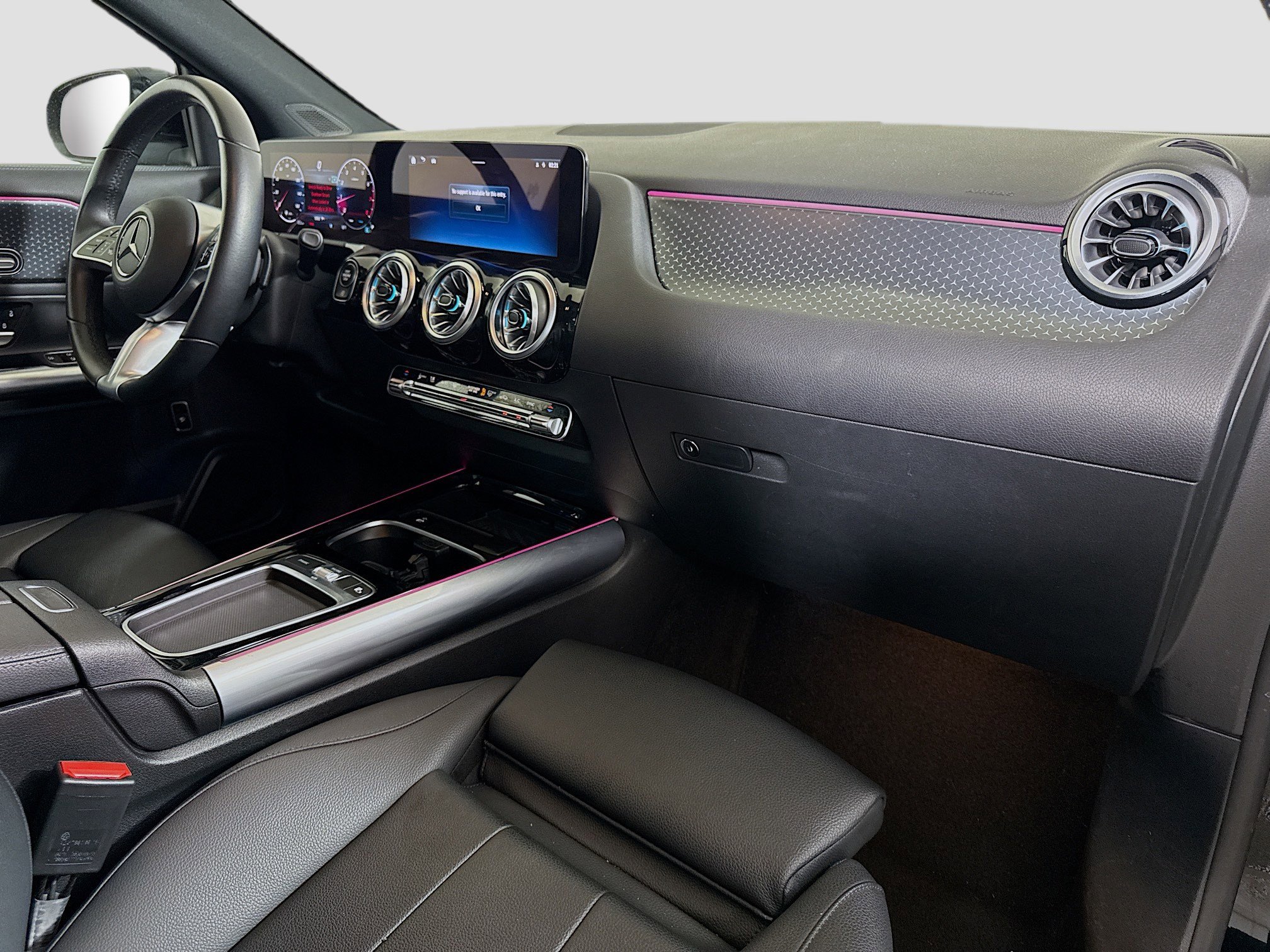 Used 2025 Mercedes-Benz GLA 250 image 30