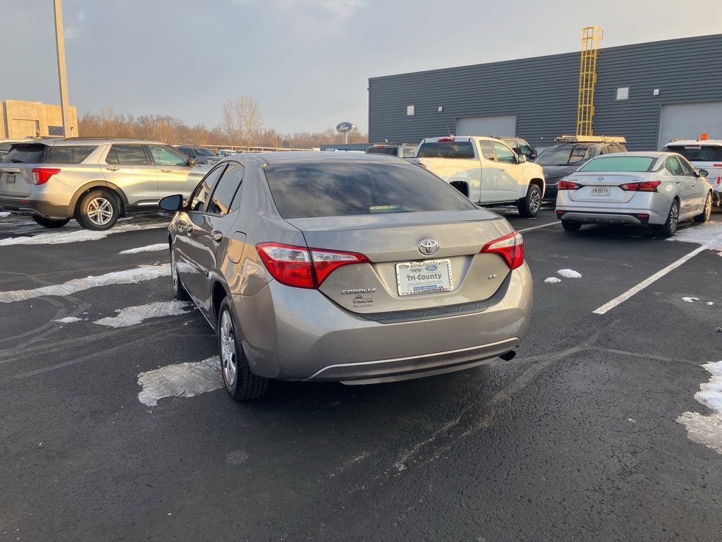 Used 2015 Toyota Corolla L image 5