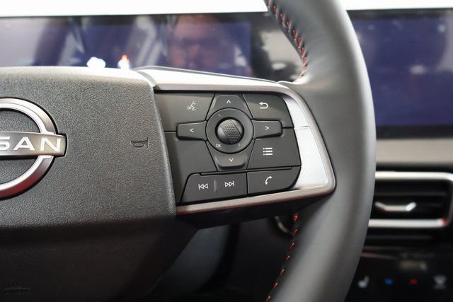 New 2026 Nissan Sentra SR w/ SR Premium Package FWD image 19