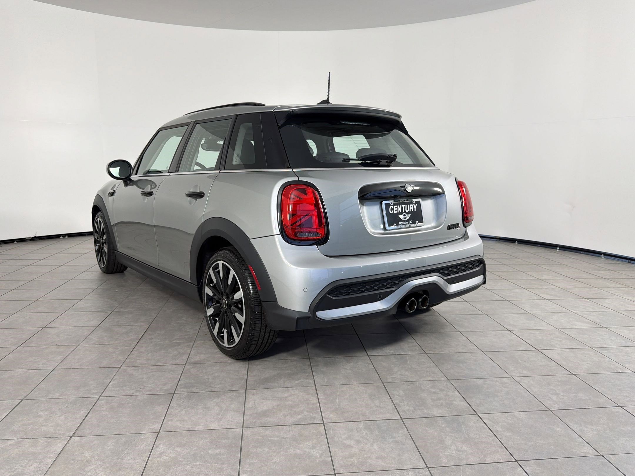 Certified 2023 MINI Cooper S image 3