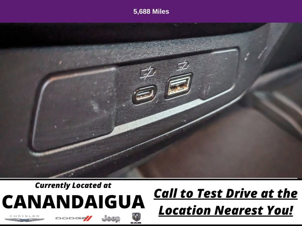 Used 2025 GMC Canyon Elevation w/ Convenience Package image 36