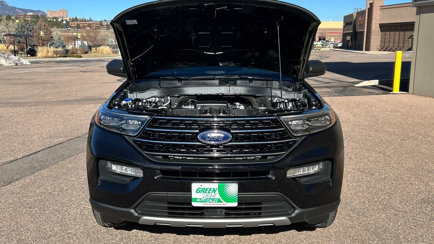 Used 2020 Ford Explorer XLT w/ Equipment Group 202A image 11