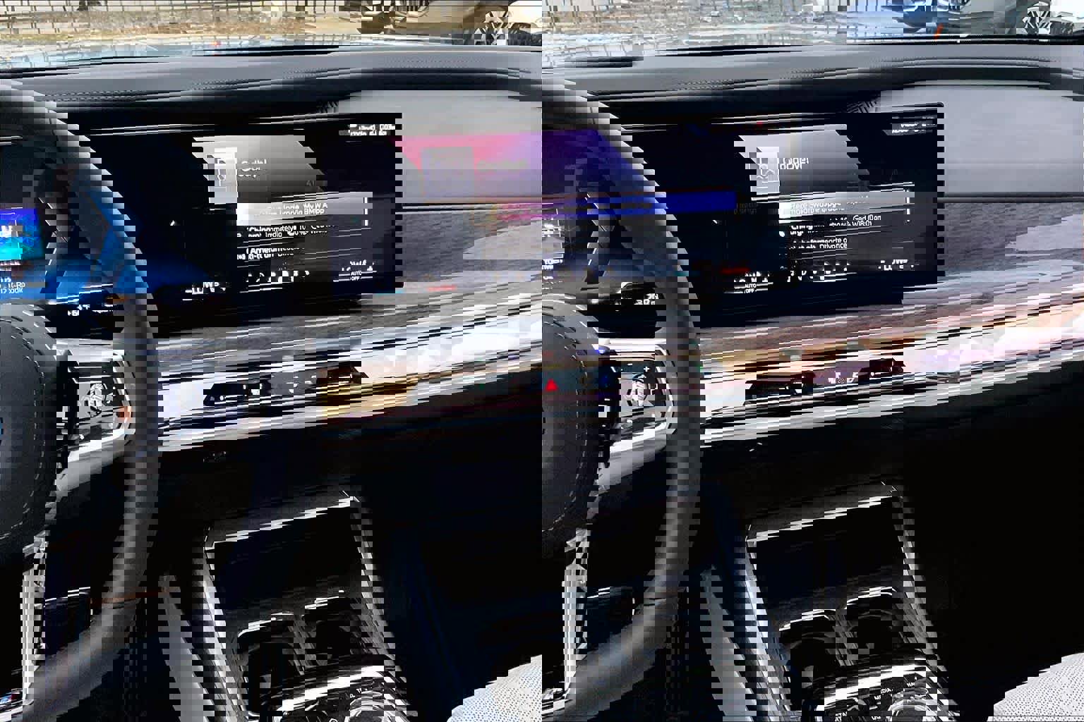 Used 2025 BMW i7 eDrive50 w/ M Sport Package image 6