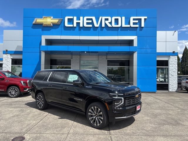 New 2026 Chevrolet Suburban High Country AWD/4WD image 1