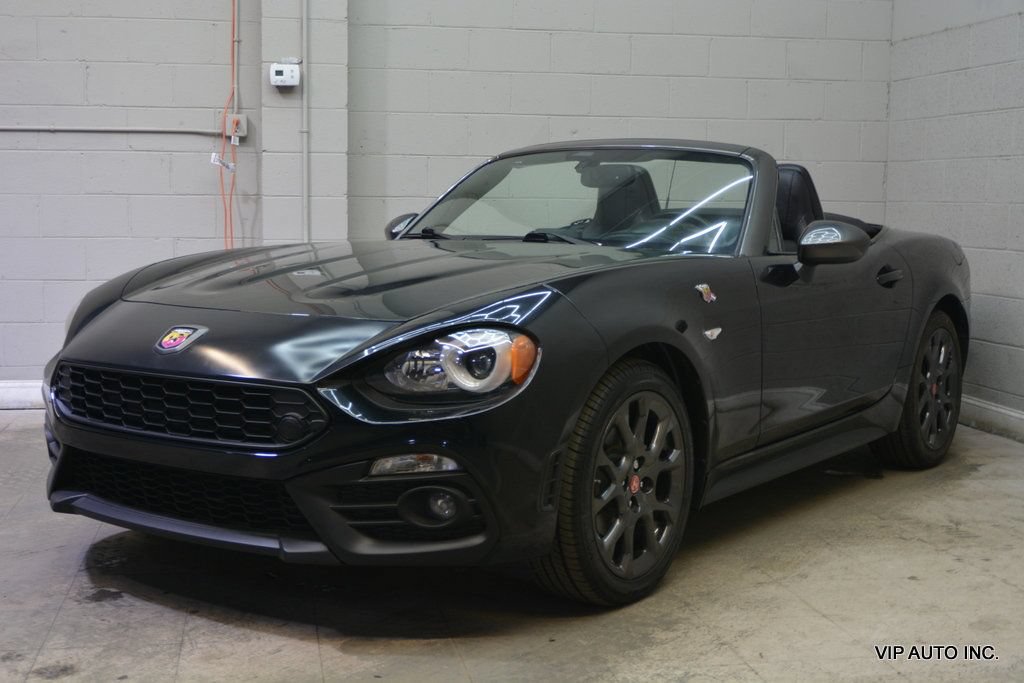 Used 2017 FIAT 124 Spider Abarth RWD image 2