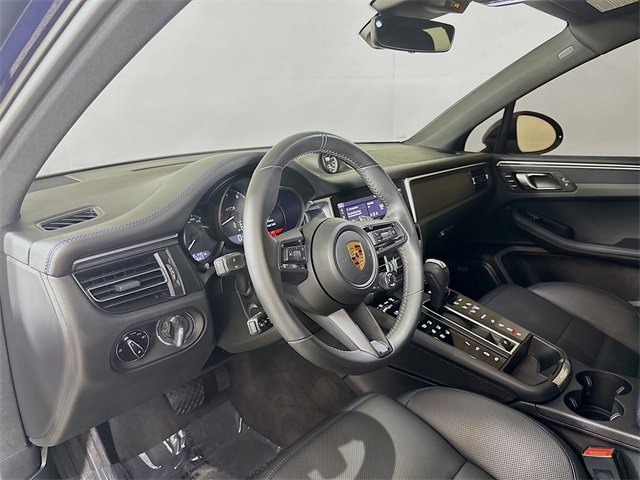 Used 2022 Porsche Macan GTS image 9