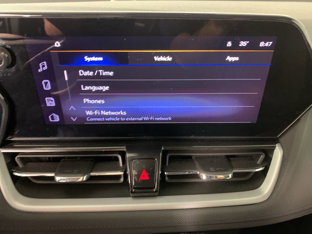 Used 2025 Chevrolet TrailBlazer LT image 23