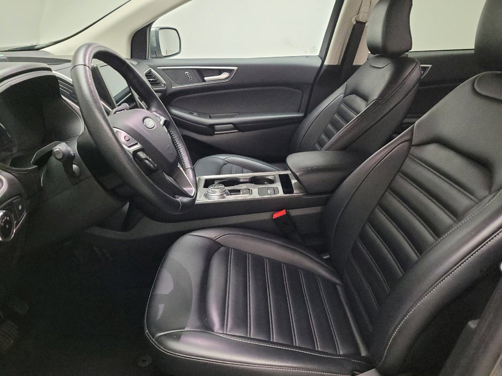 Used 2024 Ford Edge SEL image 17