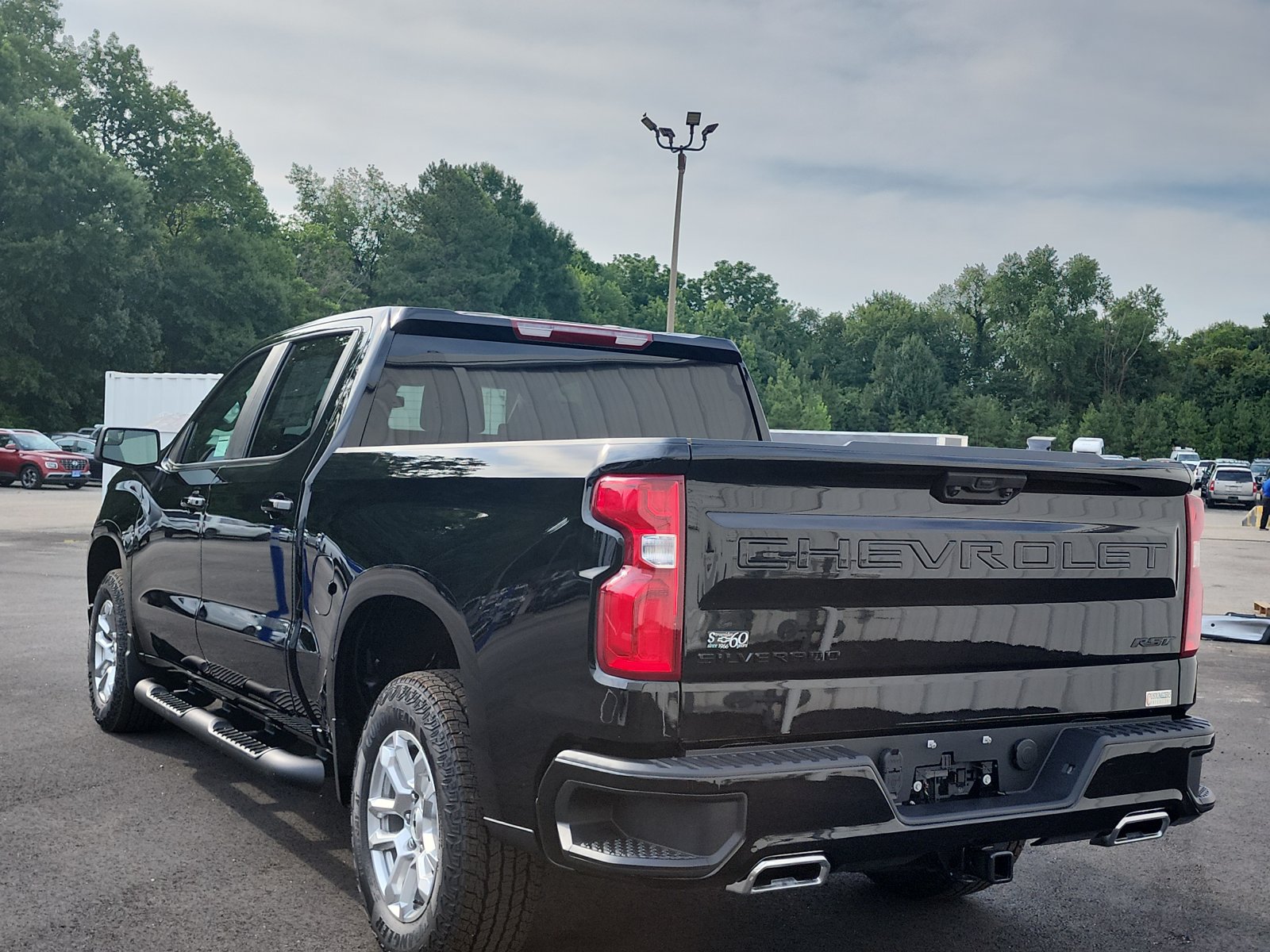 New 2026 Chevrolet Silverado 1500 RST w/ Z71 Off-Road Package AWD/4WD image 3