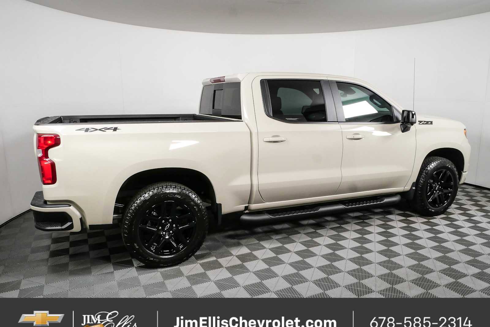 New 2026 Chevrolet Silverado 1500 RST w/ RST All Star Premium Package AWD/4WD image 2