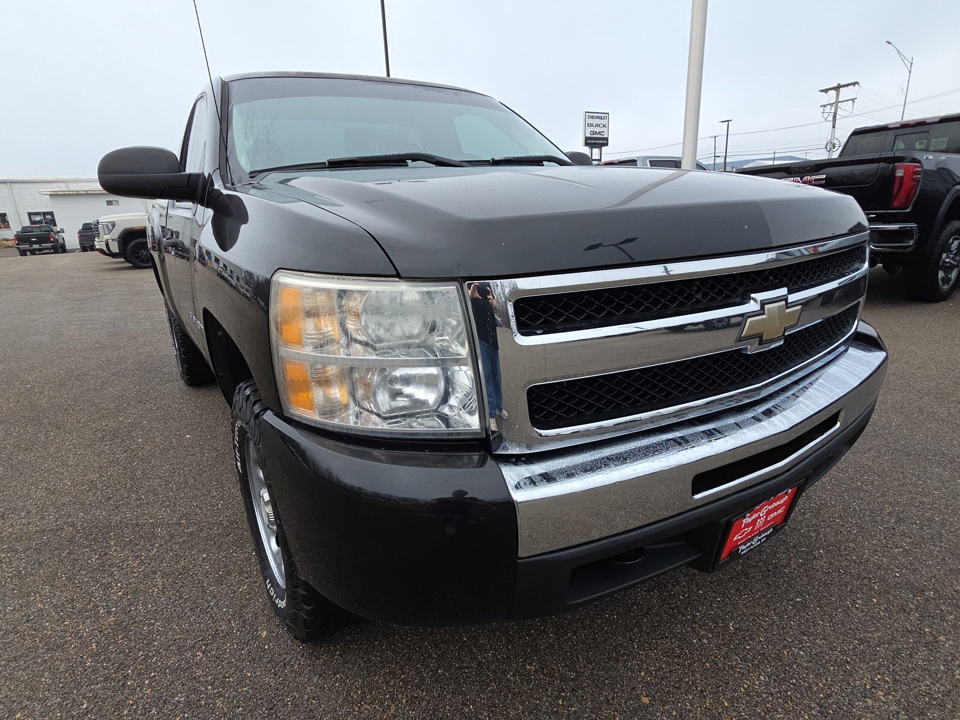 Used 2010 Chevrolet Silverado 1500 W/T w/ LS Package image 12