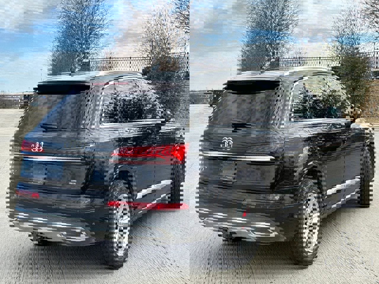 Used 2021 Audi Q7 3.0T Premium w/ Convenience Package image 6