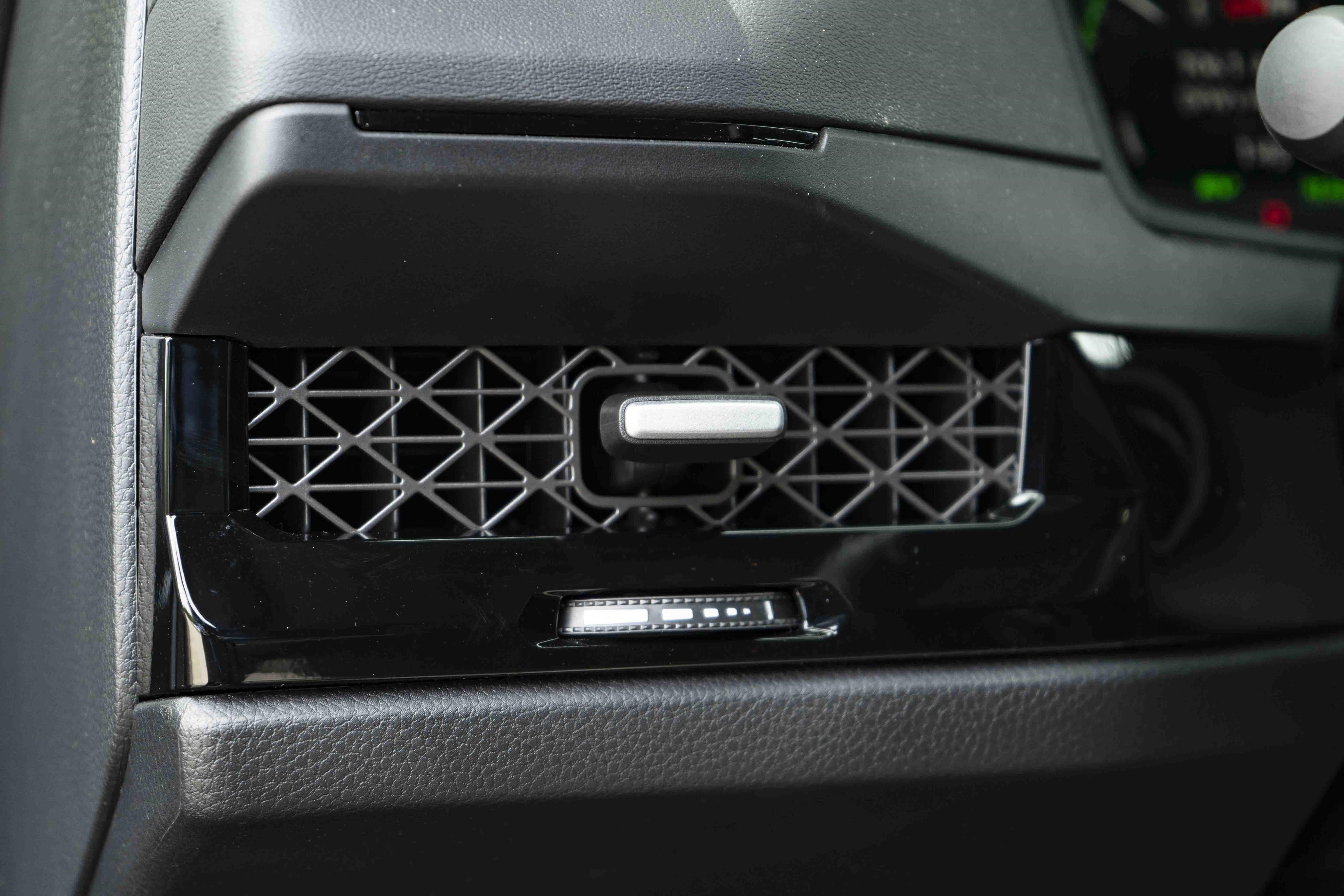 Used 2025 Honda Accord Touring image 41
