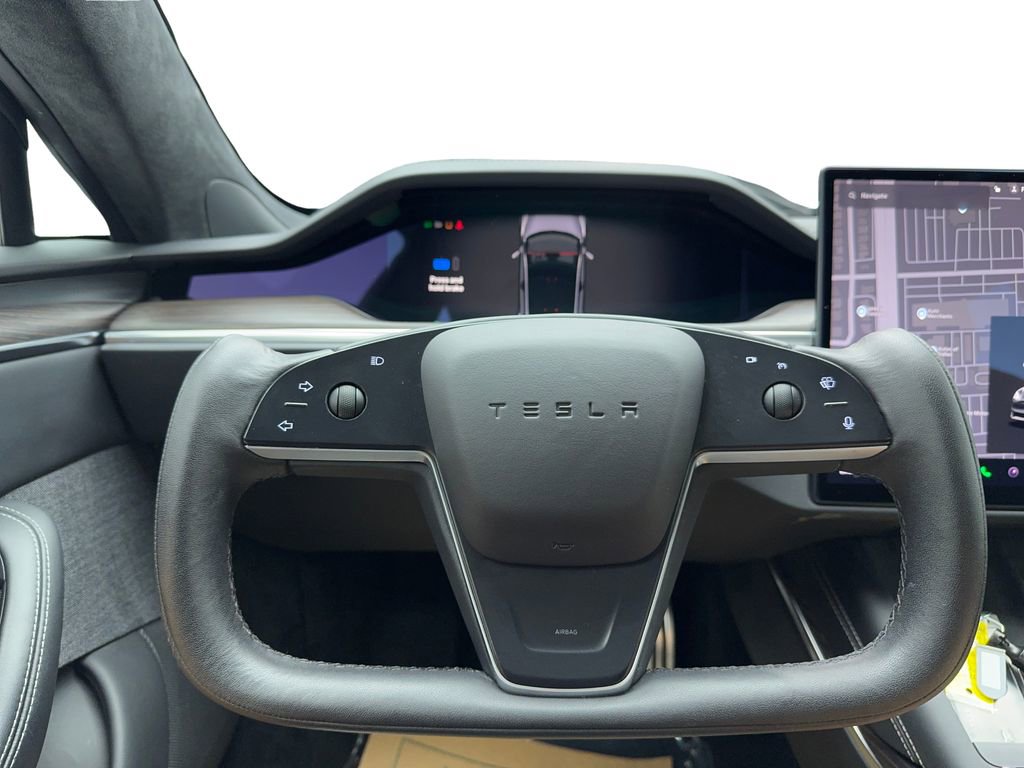 Used 2023 Tesla Model S image 23
