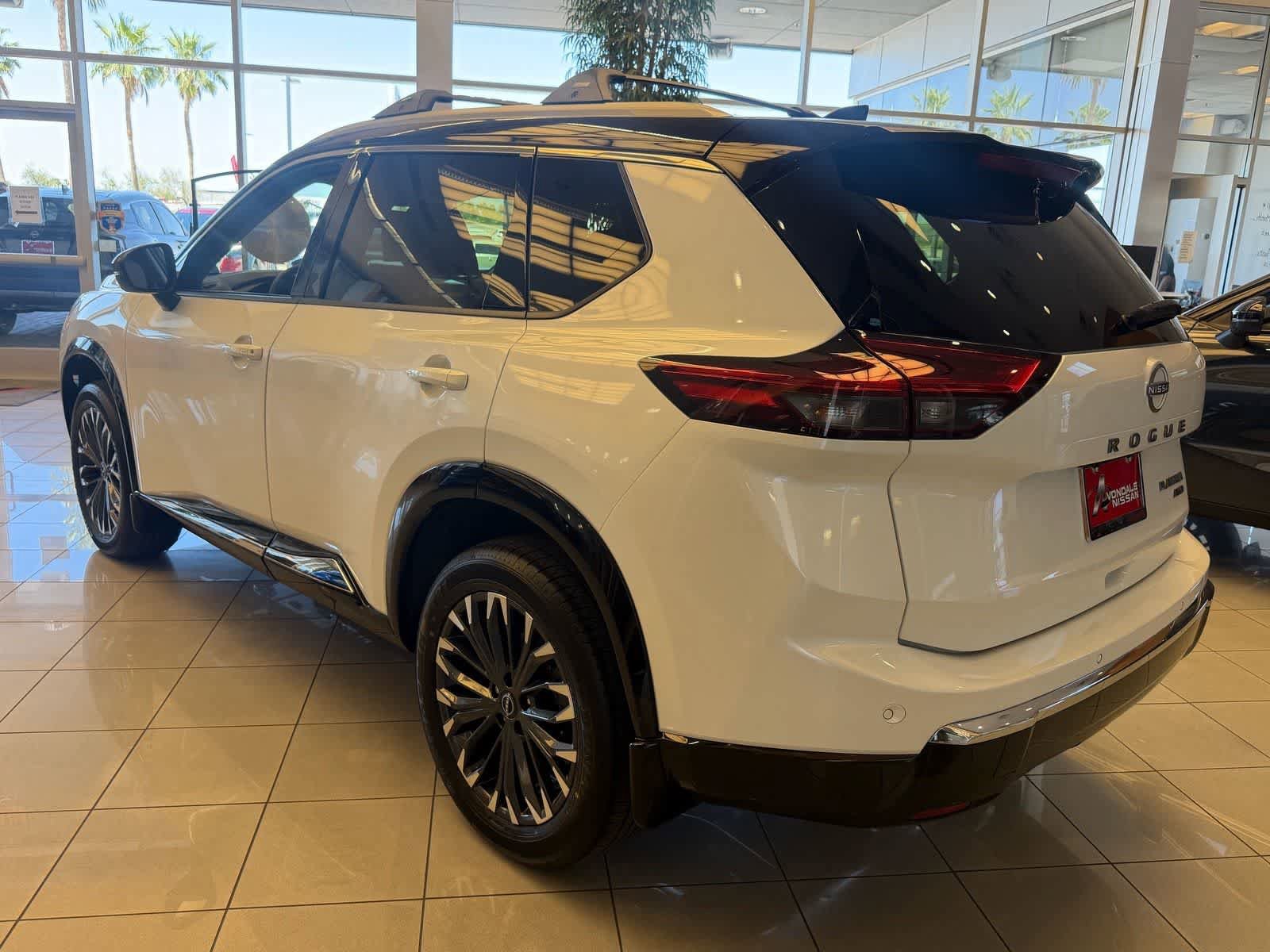 New 2026 Nissan Rogue Platinum AWD/4WD image 5