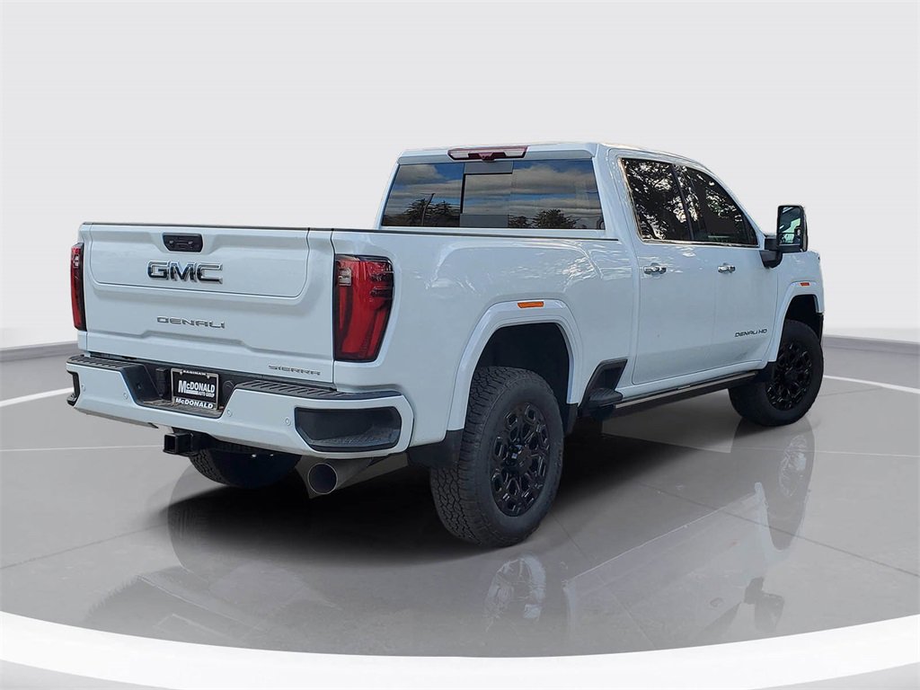 New 2026 GMC Sierra 3500 Denali Ultimate image 3
