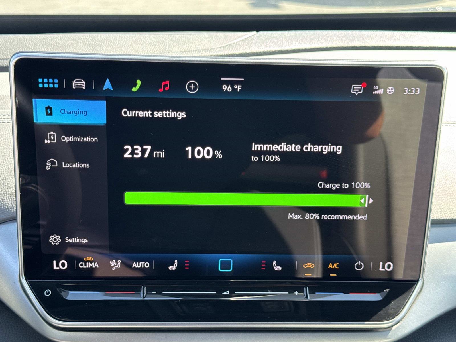 Certified 2025 Volkswagen ID.4 Pro image 29