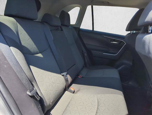 Used 2022 Toyota RAV4 XLE w/ Convenience Package FWD image 25