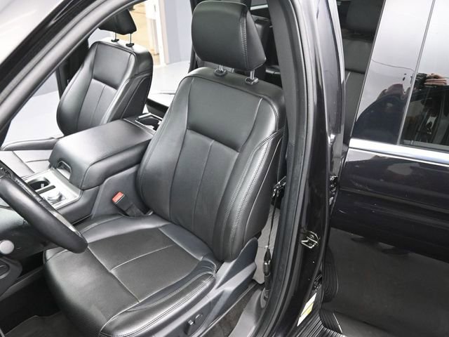 Used 2021 Ford Expedition Max XLT image 11