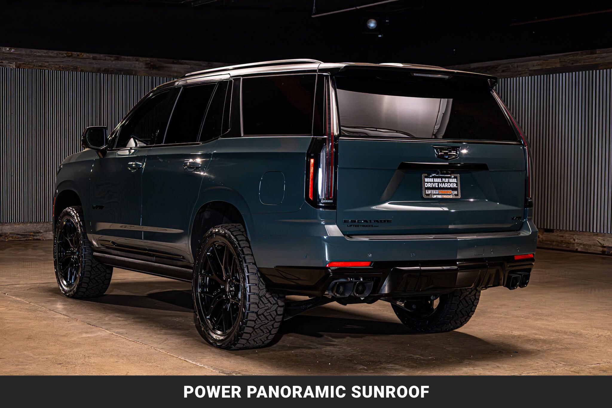 Used 2026 Cadillac Escalade V AWD/4WD image 7
