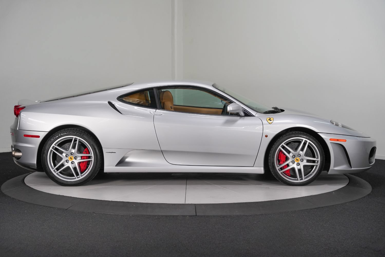 Used 2009 Ferrari F430 Coupe RWD image 7
