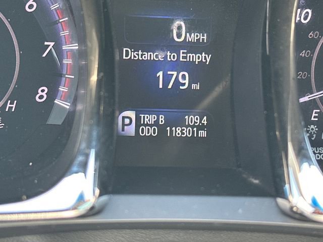 Used 2013 Toyota Avalon XLE FWD image 17