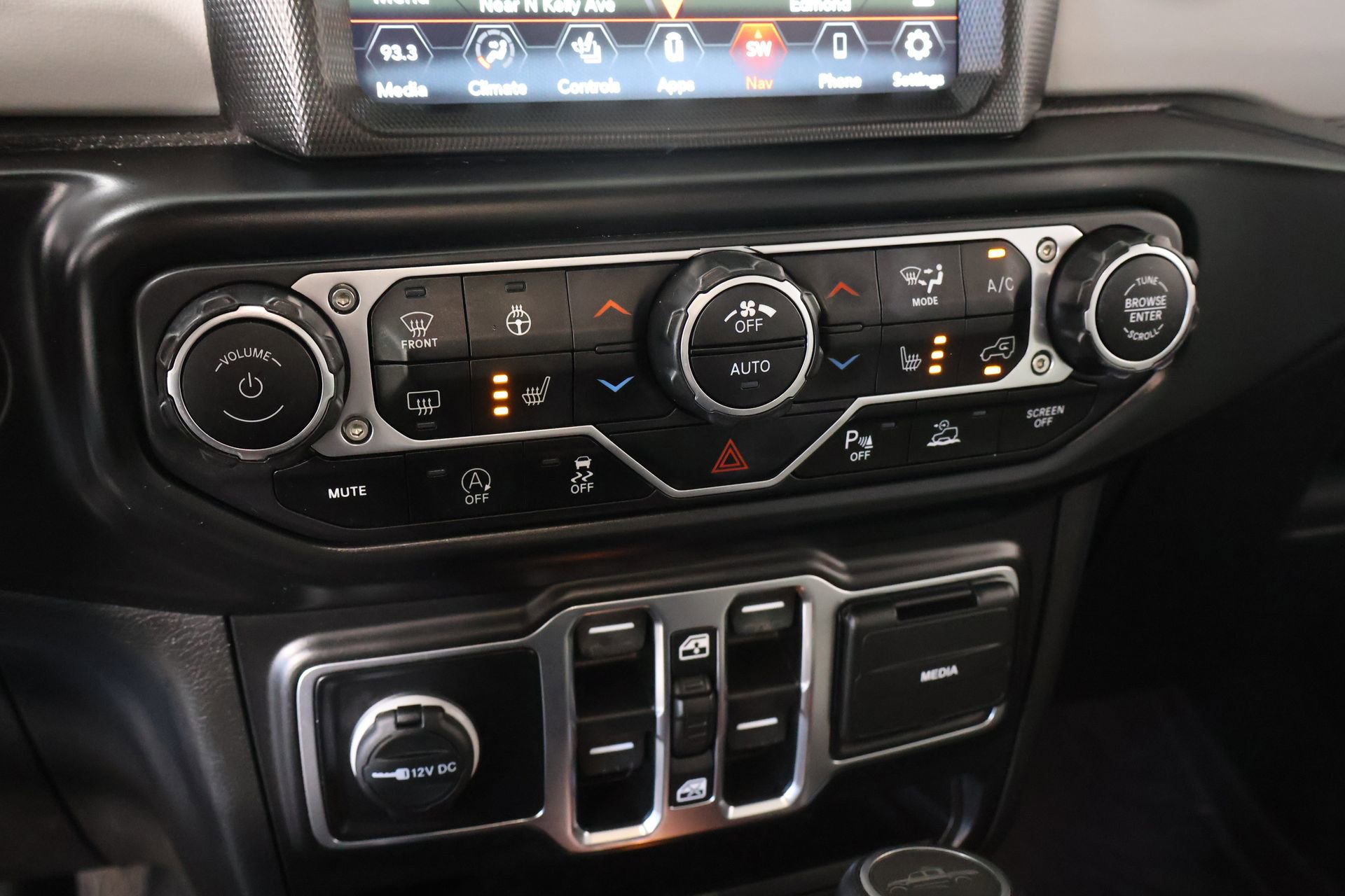 Used 2022 Jeep Gladiator Overland image 8