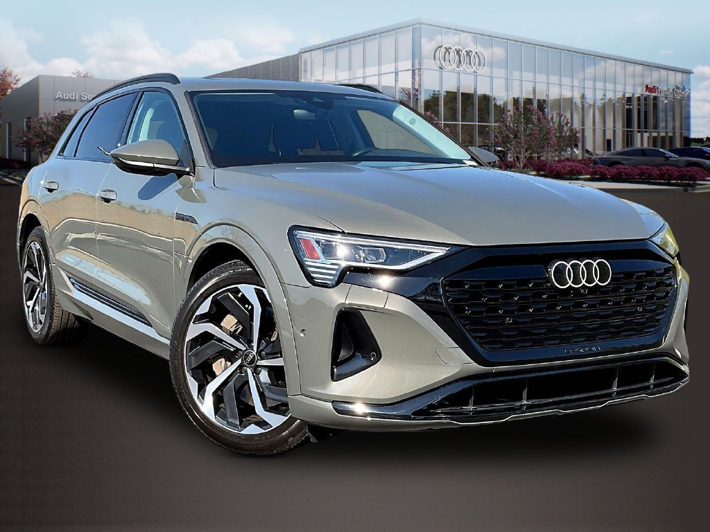 Used 2024 Audi Q8 e-tron Premium Plus w/ Premium Plus Package