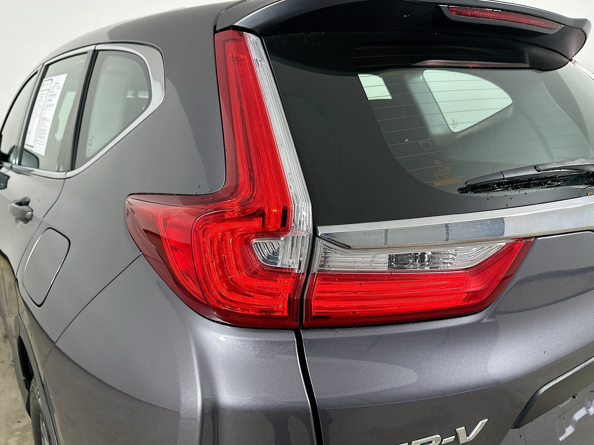 Used 2019 Honda CR-V LX image 11