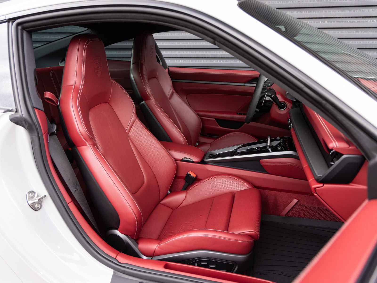 Certified 2024 Porsche 911 Carrera S image 31
