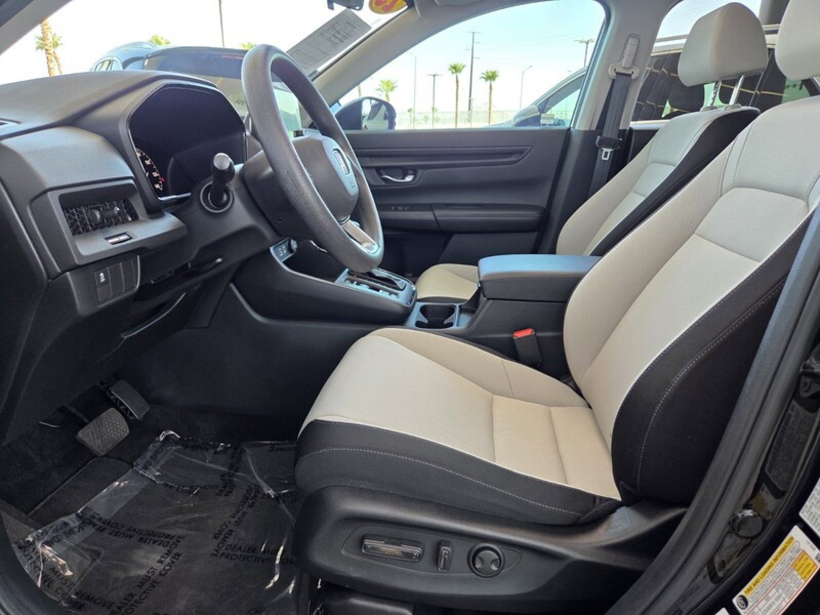 Used 2025 Honda CR-V EX image 13